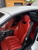 BMW M4 Cabrio M4 - BMW M4: Cabrio