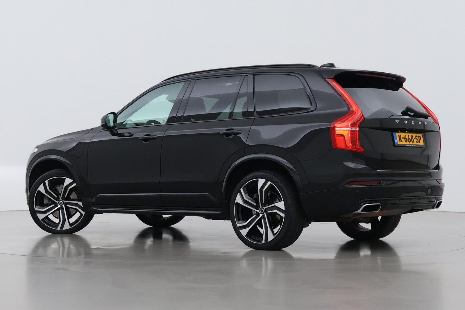 Volvo XC90 T8 Recharge R-Design | luftfederung | Harma imagem 2