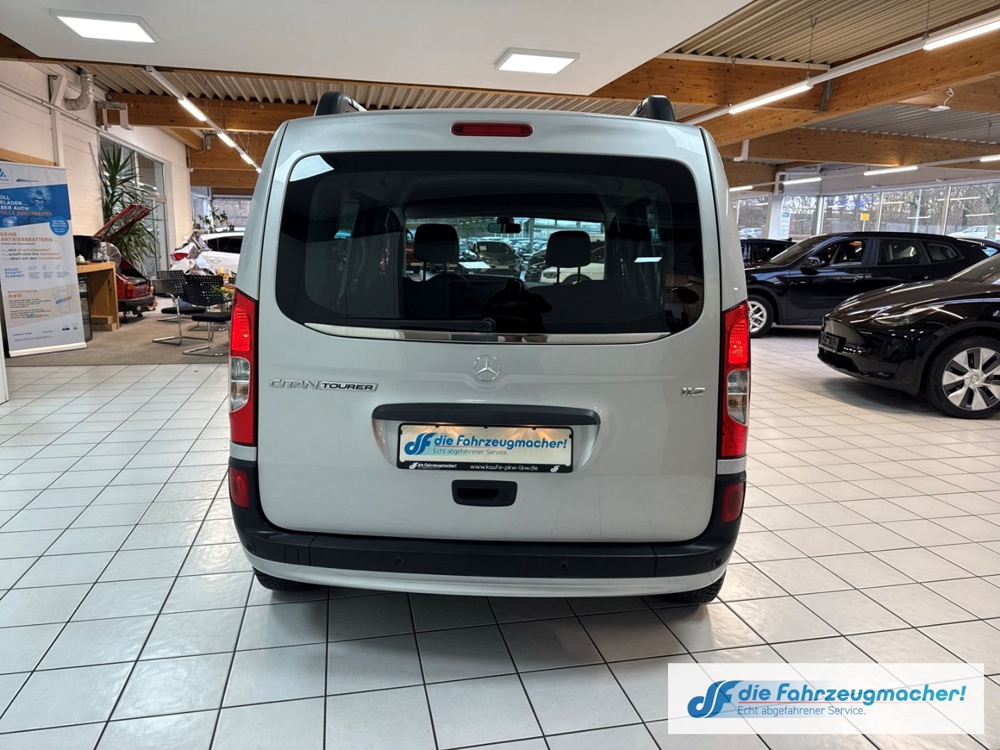 Fahrzeugabbildung Mercedes-Benz Citan 112 lang Klimaautom SHZ Temp PDC Berganfah