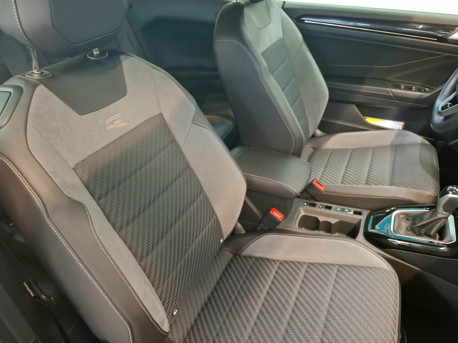 Fahrzeugabbildung Volkswagen T-Roc Cabrio R-Line 1.5TSI DSG +ACC+LED+IQ.Drive