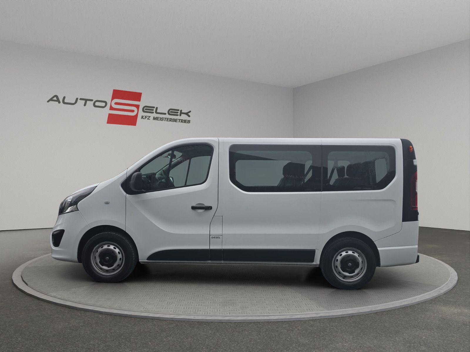 Fahrzeugabbildung Opel Vivaro B Kombi Aus 1.Hand 9-Sitze Klima Tempomat