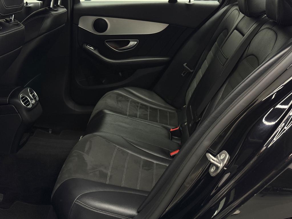 Mercedes-Benz C 220d Limo. AMG Line, Foto 38 von 44