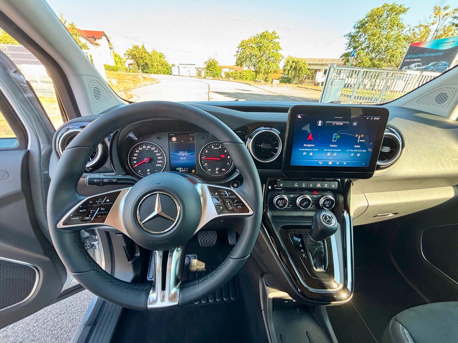 Mercedes-Benz PROGR. 7G MBUX Kamera LED Tempomat