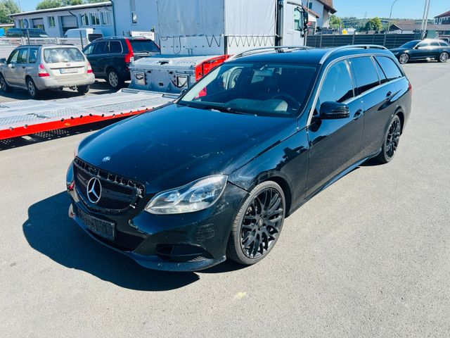 Mercedes-Benz E 200 CDI | 7 Sitzer