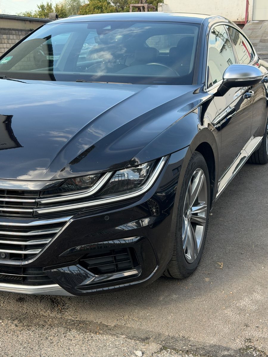 Fahrzeugabbildung Volkswagen Arteon R-Line