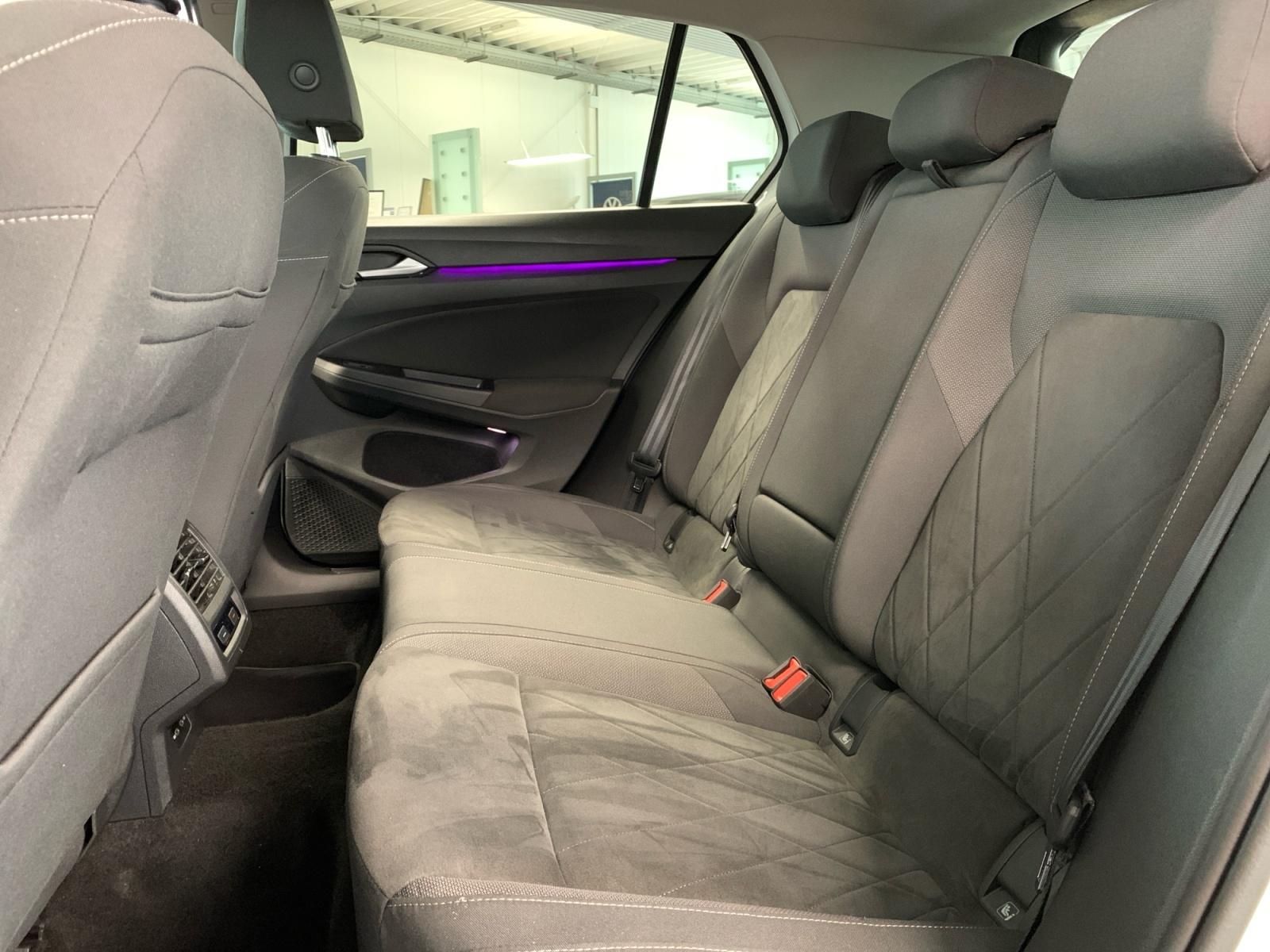 Volkswagen Golf VIII Life 1.5 TSI PANO MATRIX APP KAMERA, миниатюра 10