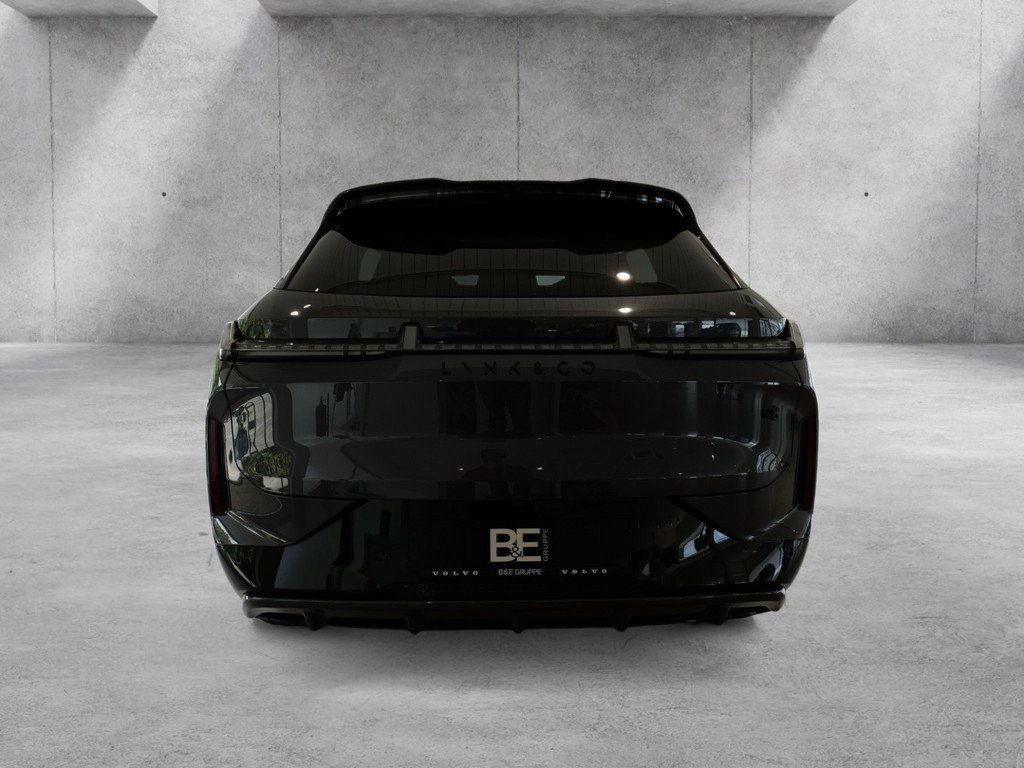 Lynk & Co 08
