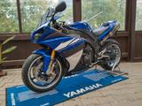Yamaha YZF R1 RN22- NEUFAHRZEUG-Akrapovic/Öhlins/Brembo - YAMAHA SPORTLER