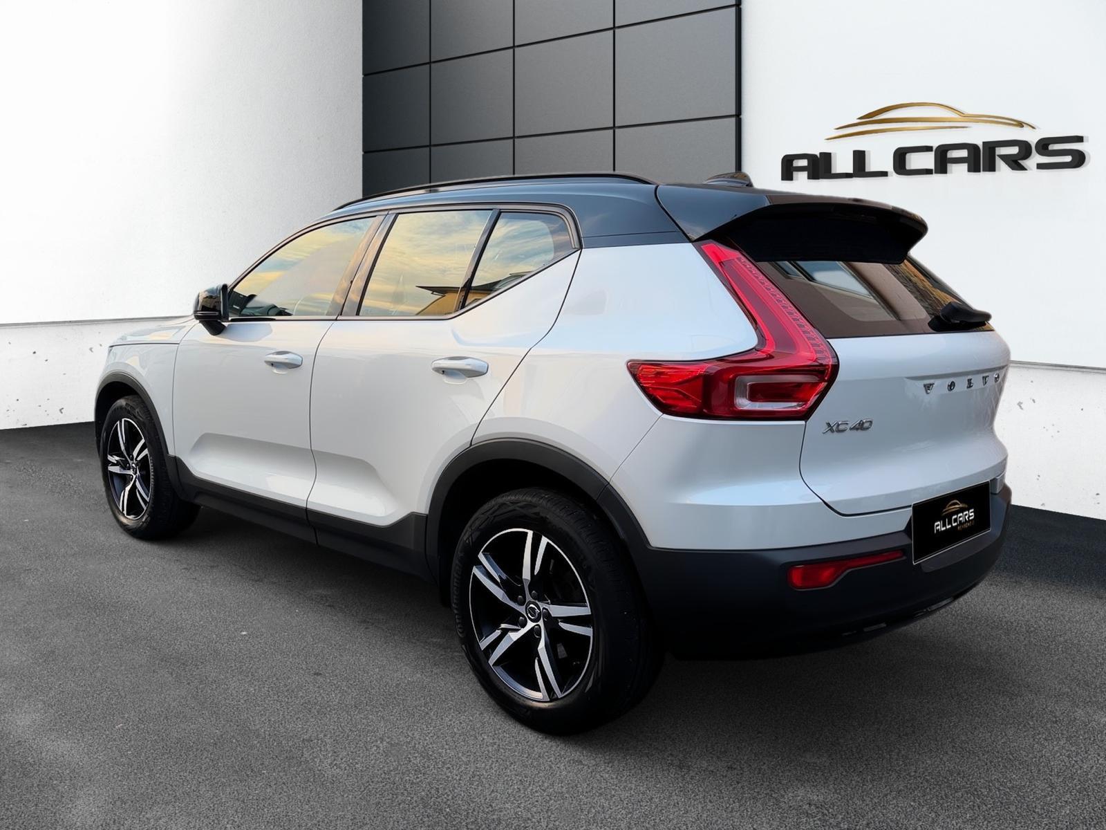 Volvo XC40 R Design 2WD Pano*Kamer*ToTWink*ACC*1.J.Gar