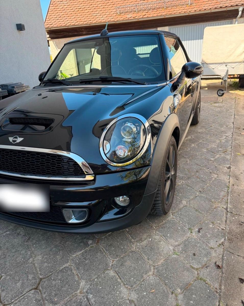 MINI Cooper S Cabrio Navi Leder Keyless Harman Kardon