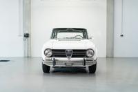 Alfa Romeo Giulia Super 1300 L *Matching Numbers*