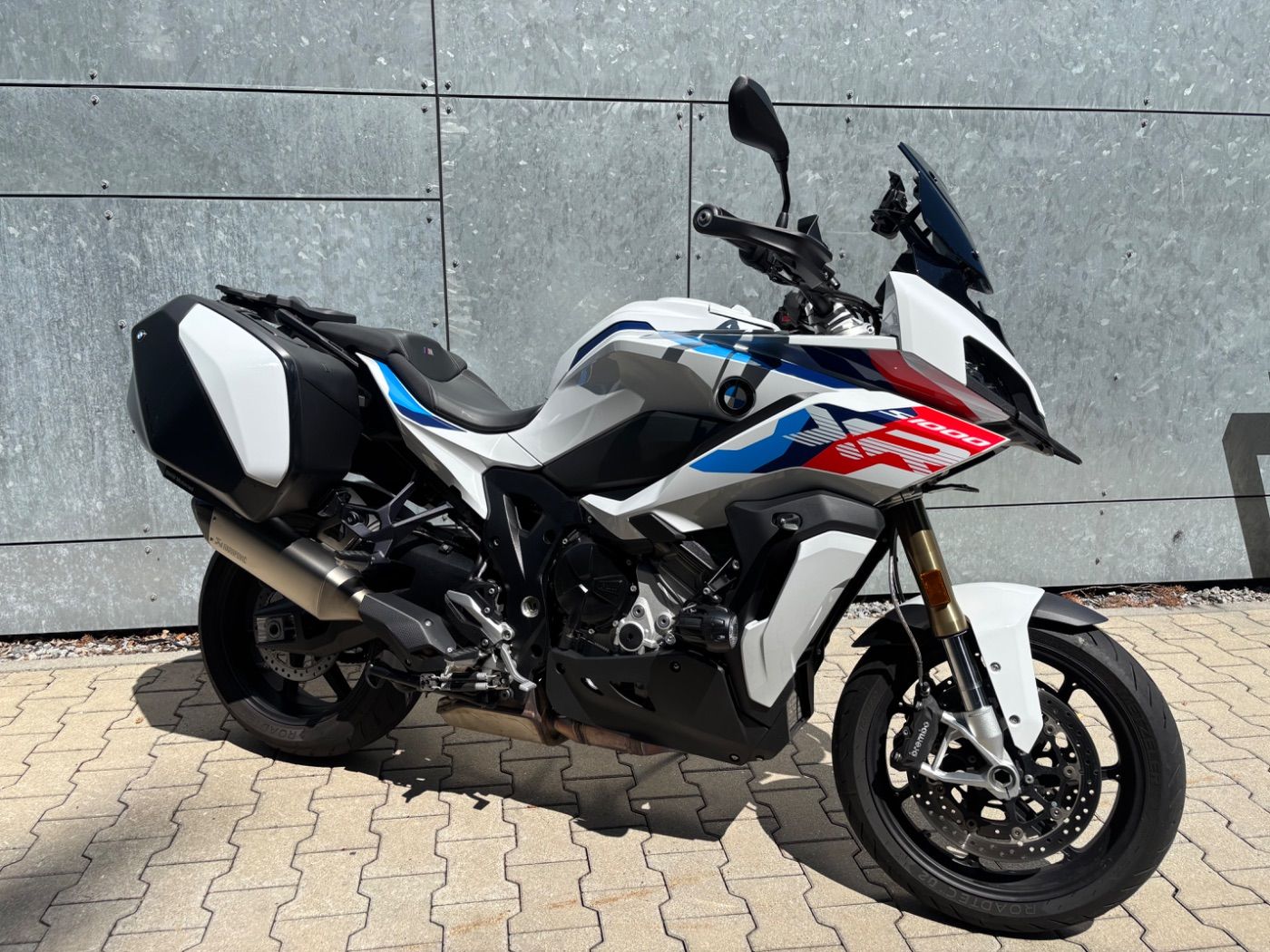 Fahrzeugabbildung BMW S 1000 XR M Paket aus 1. Hand mit Kofferset Öl I