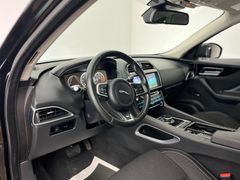 JAGUAR F-PACE R-Sport 4x4 PANO/ MERIVAN /1.HD / 81.tKM JAGUAR F-PACE R-Sport 4x4 PANO/ MERIVAN /1.HD / 81.tKM