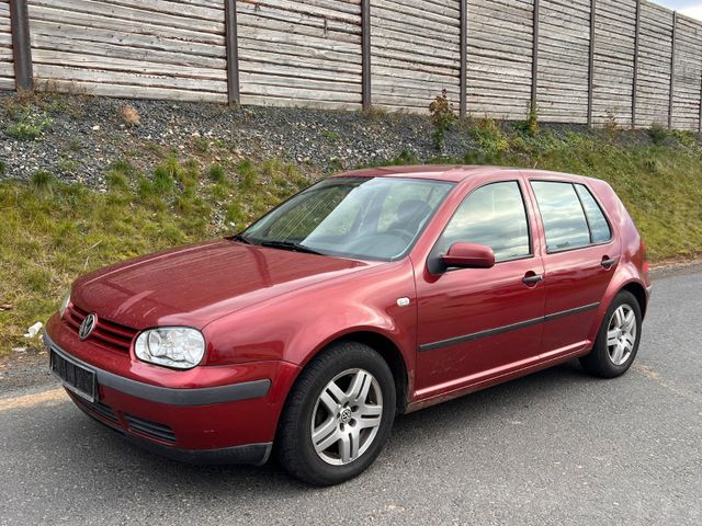 Volkswagen Golf 1.4