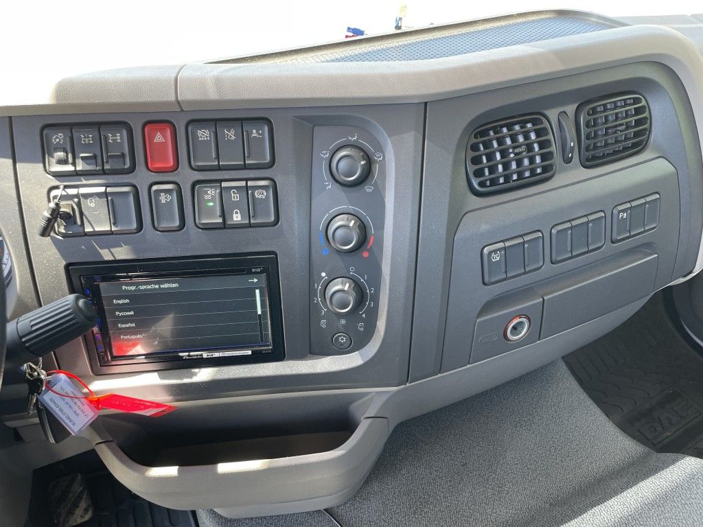 Fahrzeugabbildung DAF LF 310 18t VDL Absetzkipper