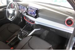 Fahrzeugabbildung Seat Arona FR-Line TSI,Apple CarPlay,Top-Zustand