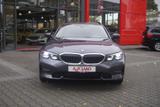 BMW 320e xDrive Sport Line LED AHK Navi Teilleder - BMW 320 mit Hybrid-Antrieb: Kombi