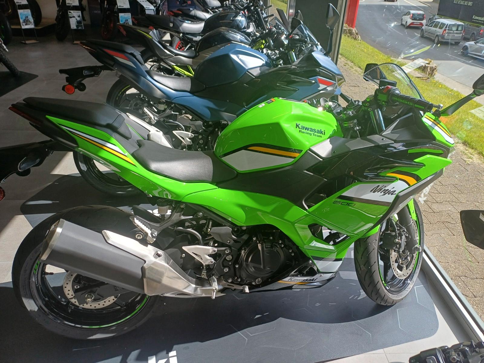 Kawasaki Ninja500 SE