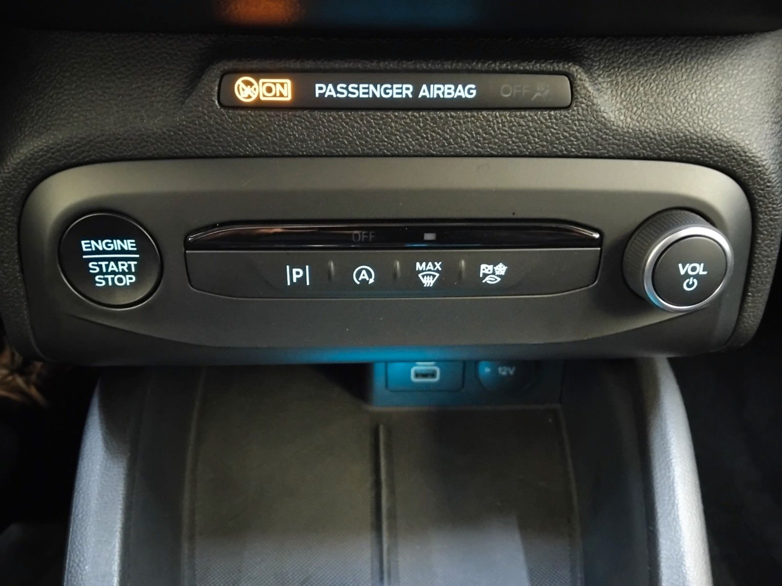 Ford Focus (03/2023, Diesel)