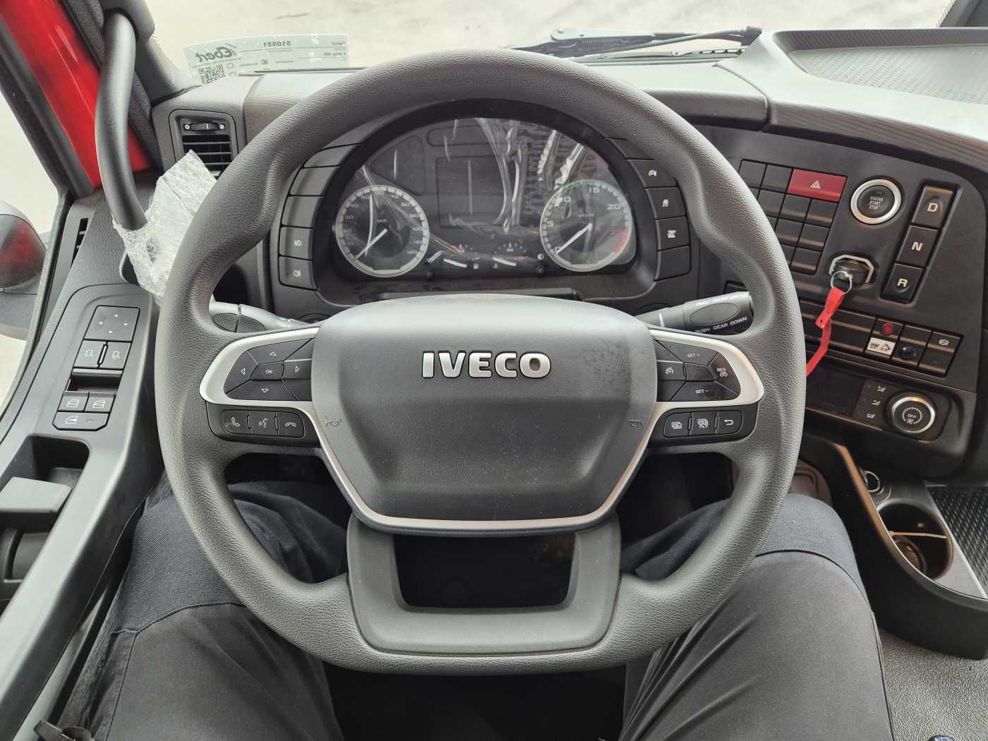 Fahrzeugabbildung Iveco X-Way AD300X48Z HR OFF 6x4 Bordmatik Intarder