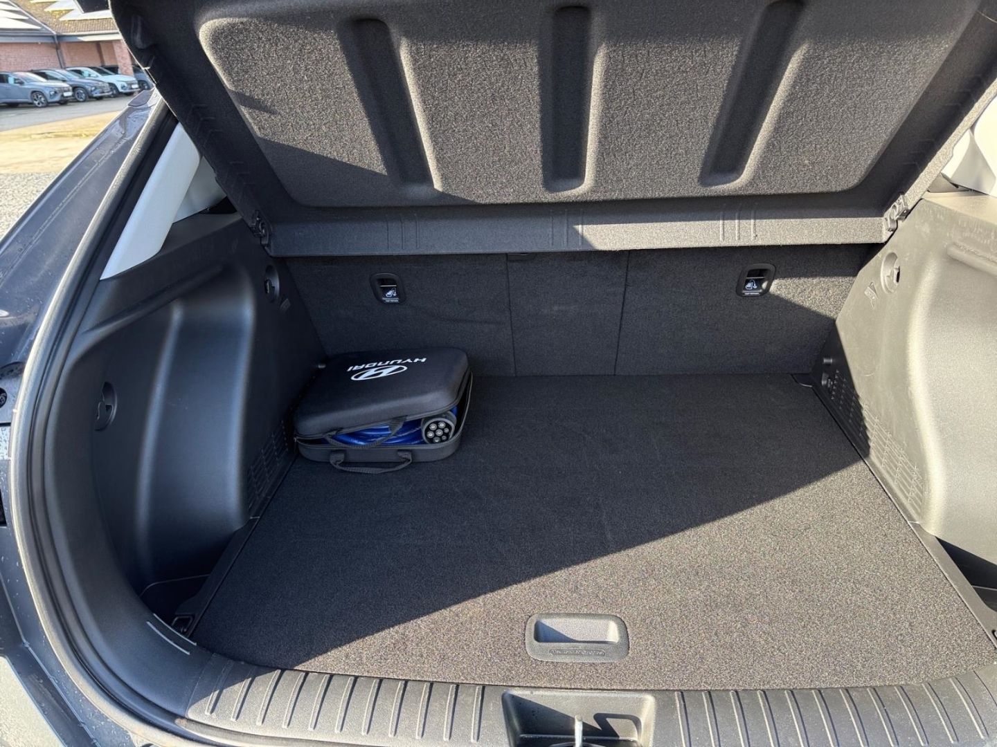 Fahrzeugabbildung Hyundai KONA Elektro TREND 65,4kWh ASSIS-P+360°CAM+ACAA