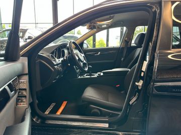 MYAUTOCENTER – Gebraucht- und Jahreswagen mit Werkstattservice in Pfaffenhofen Mercedes-Benz C 250 C T-Modell *2-ZONEN*TEMPO*Navi*SZHZ*PDC*