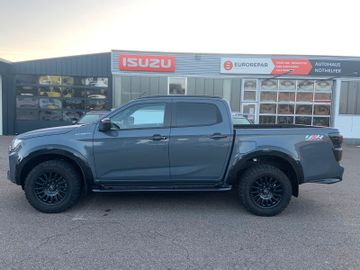 Fotografie Isuzu D-Max Double Cab 4WD V-CROSS 1/2 Jahreswagen