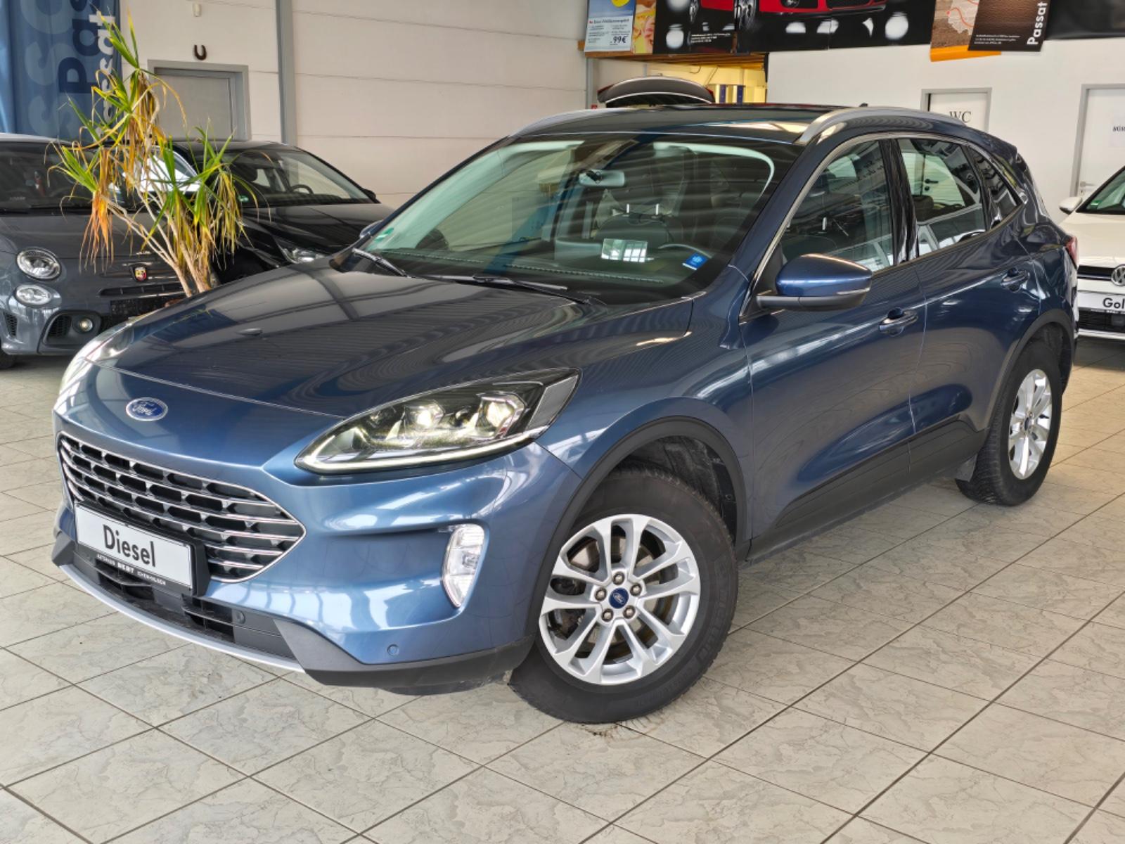 Ford Kuga 2,0 EcoBlue AWD Auto Titanium LED SHZ AHK