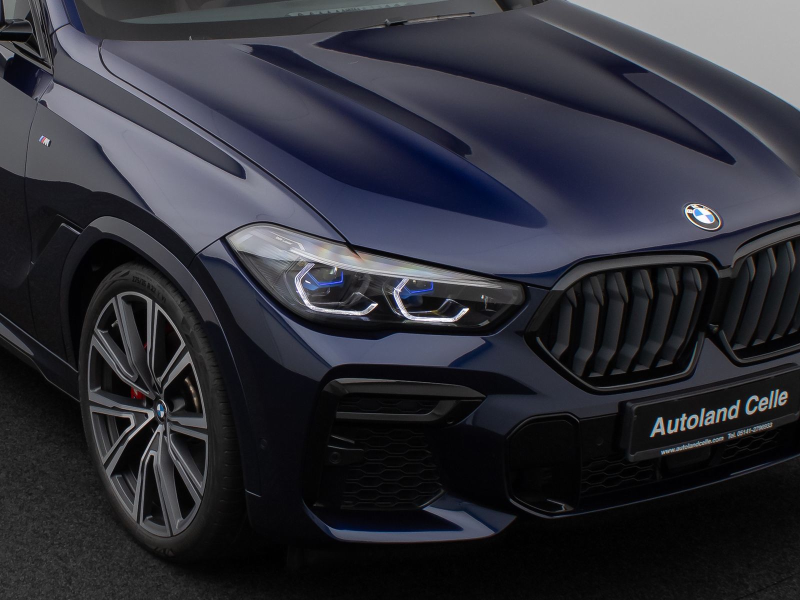 Fahrzeugabbildung BMW X6 xD40i M Sport Panorama Laser 360°HUD DAB HiFi