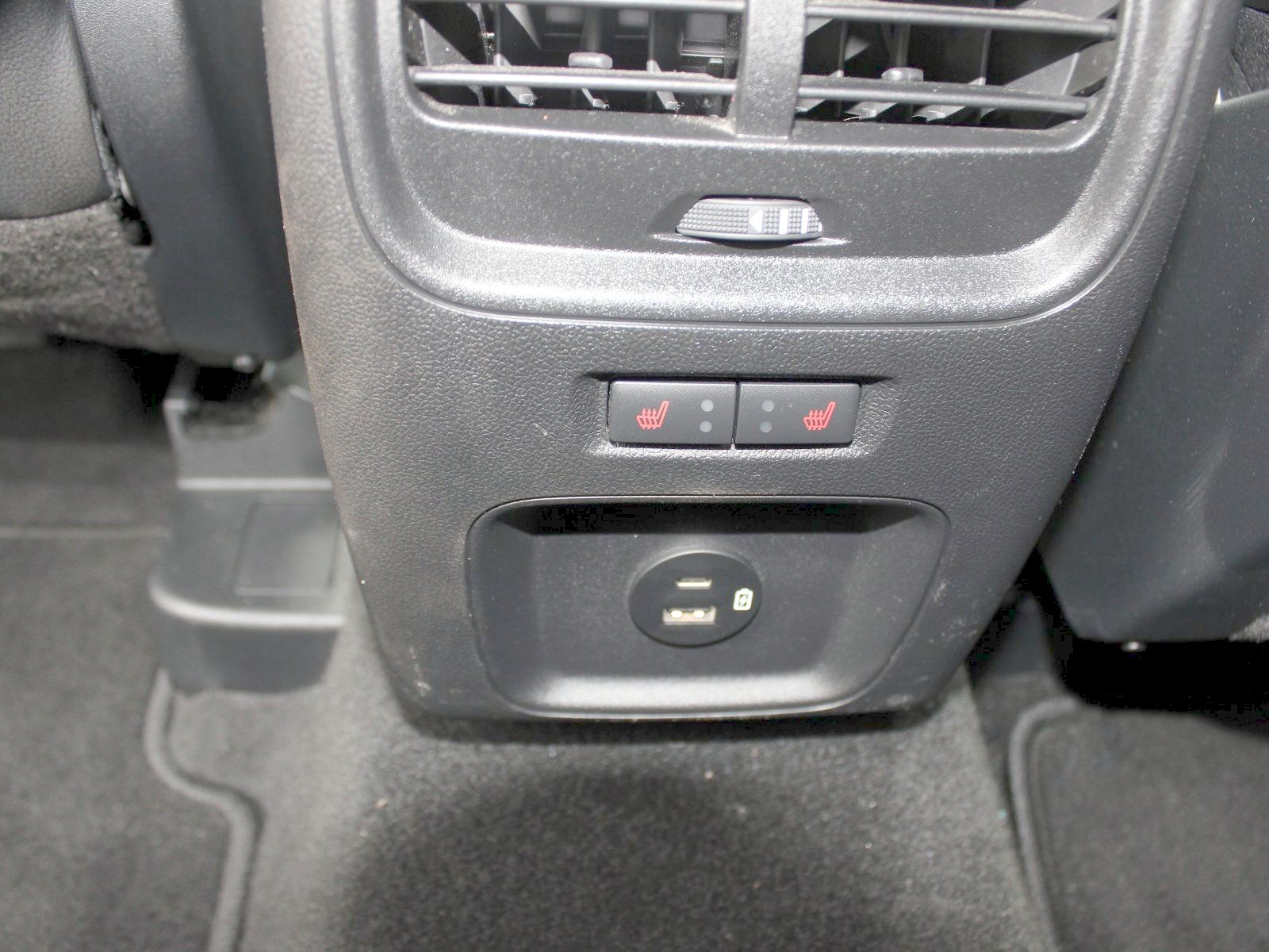 Fahrzeugabbildung Ford Kuga Titanium X 2,0 EcoBlue Start/Stopp
