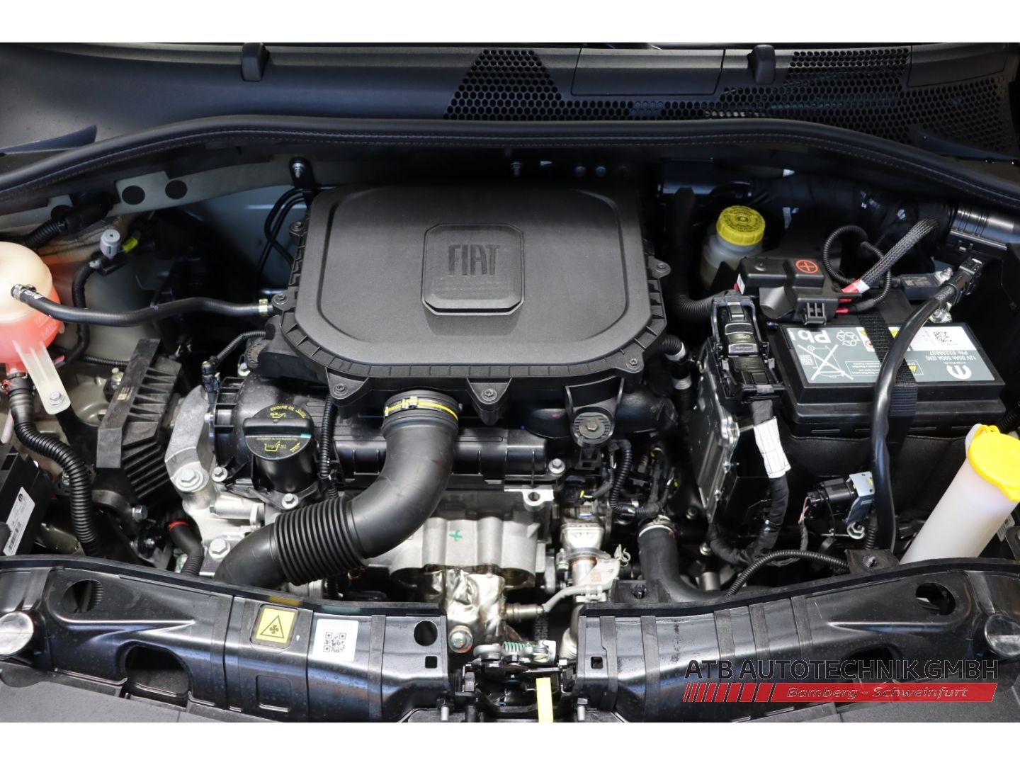 Fahrzeugabbildung Fiat 500 1.0l Hybrid ICON Apple CarPlay Klimaautom DA