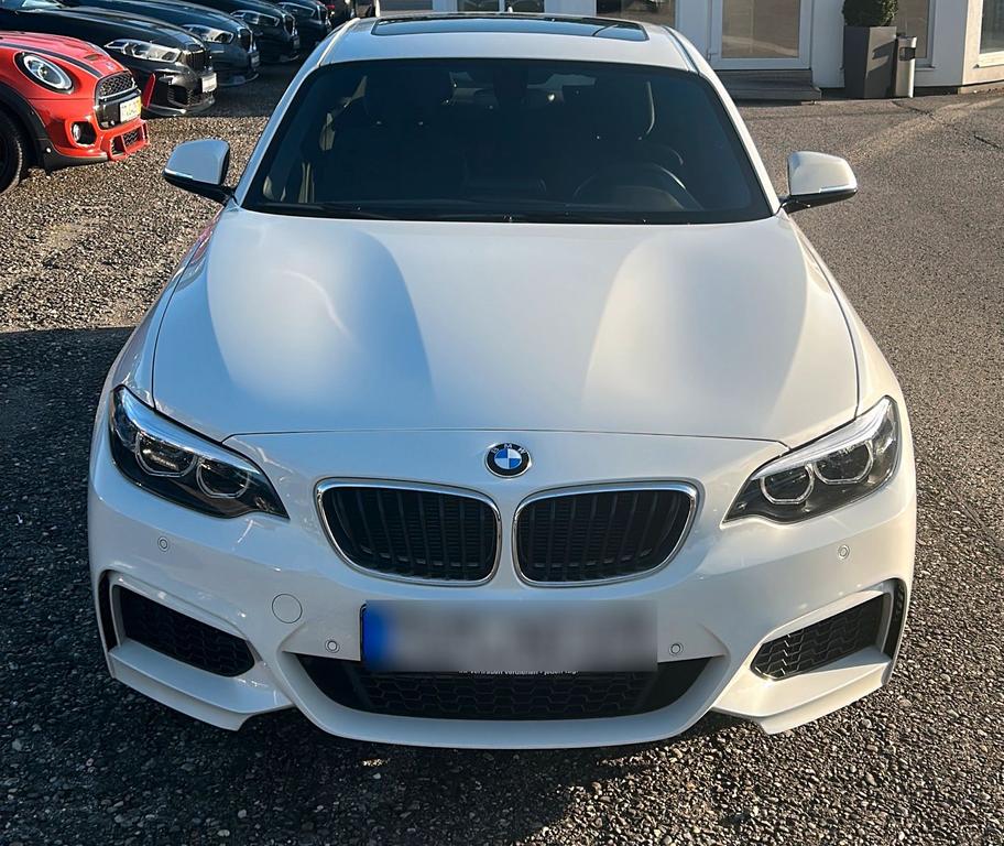 BMW 218