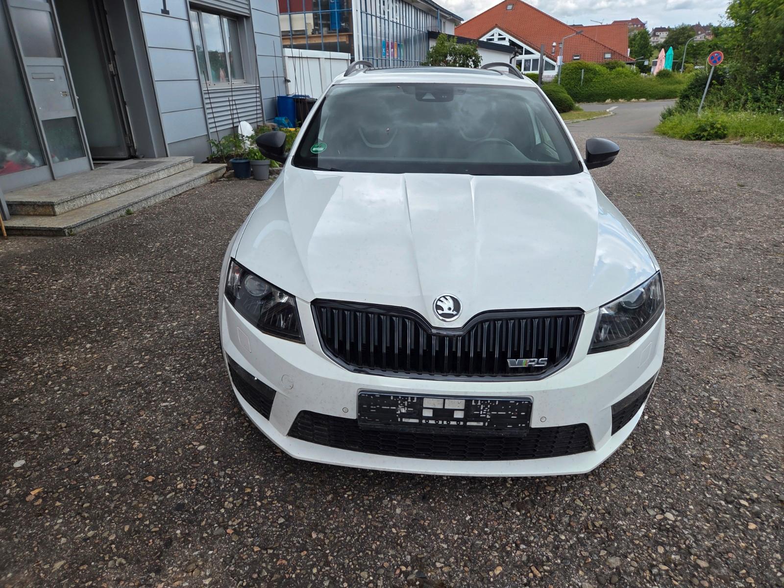 Skoda Octavia 2014 — вигляд ззаду