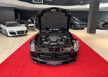 صورة مصغرة 37 لـ 2010 Mercedes-BENZ SLS AMG