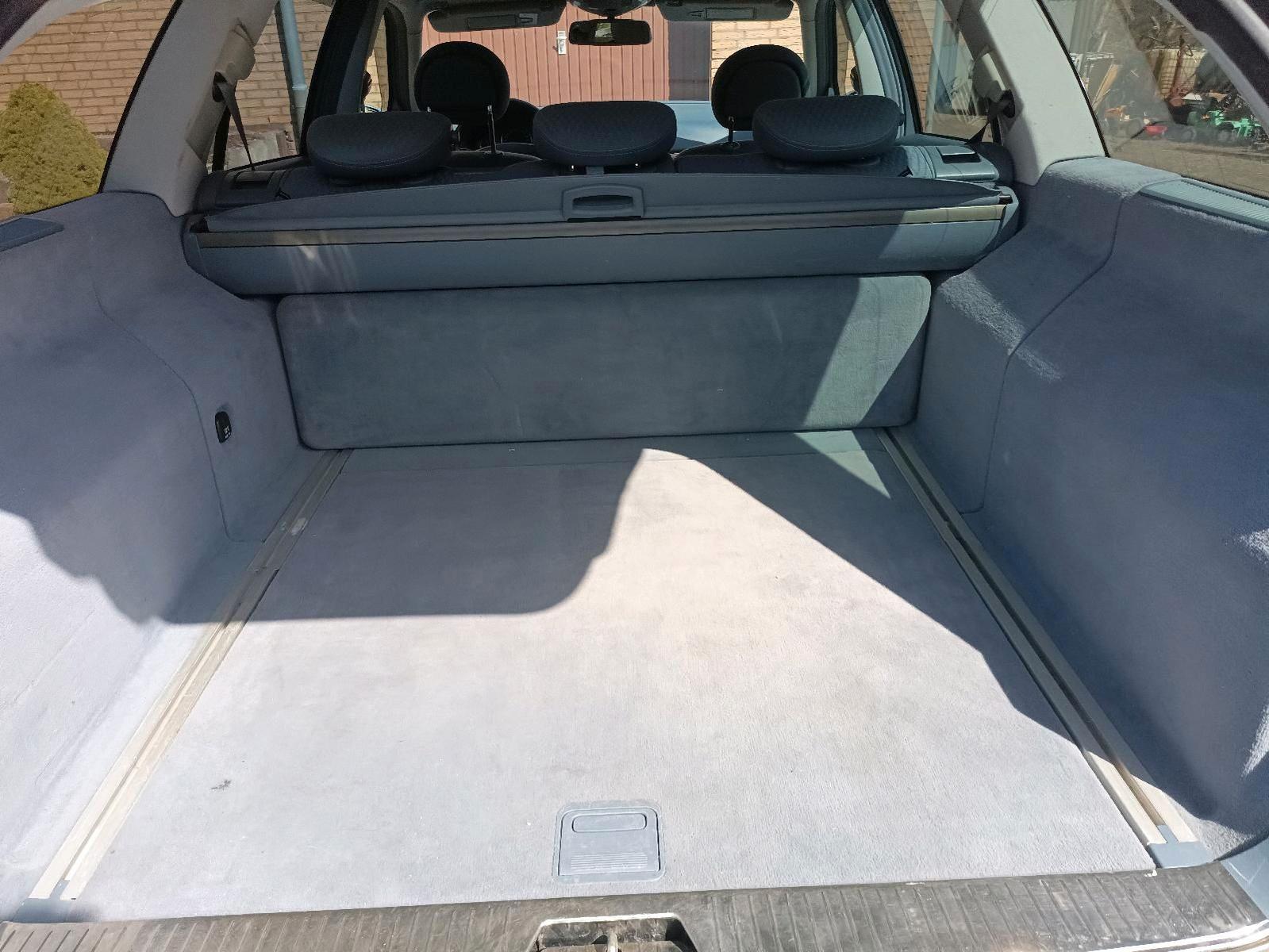 Mercedes-Benz E500 2004 — photo 8
