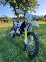 Husqvarna TE 150i  - HUSQVARNA TE 150