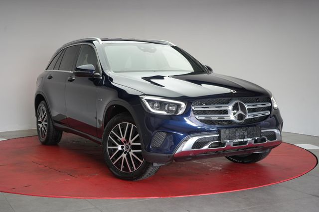 Mercedes-Benz GLC 300 de 4Matic 9G Navi/Leder/Distronic/Kamera