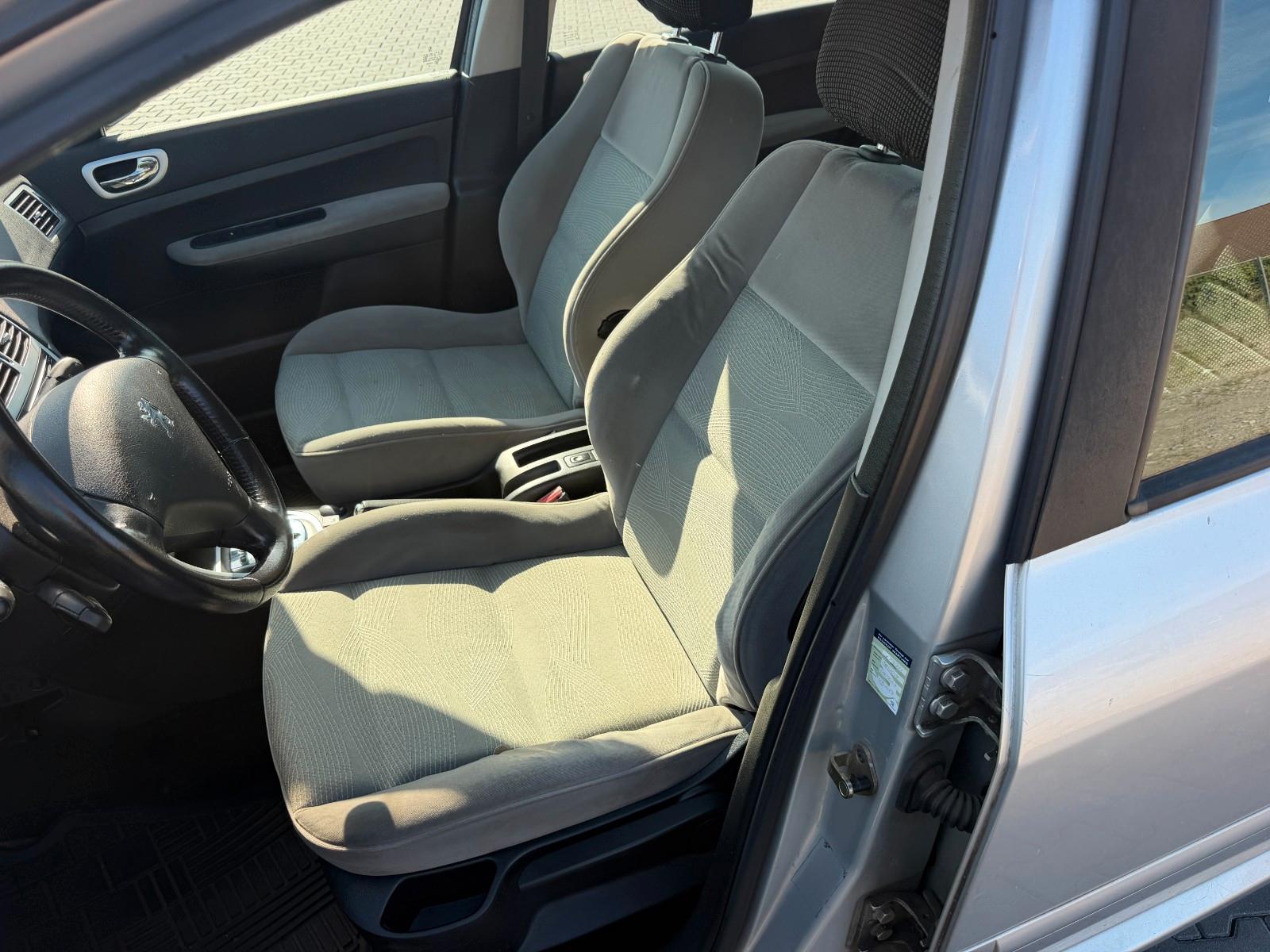 Peugeot 307 2006 — photo 9