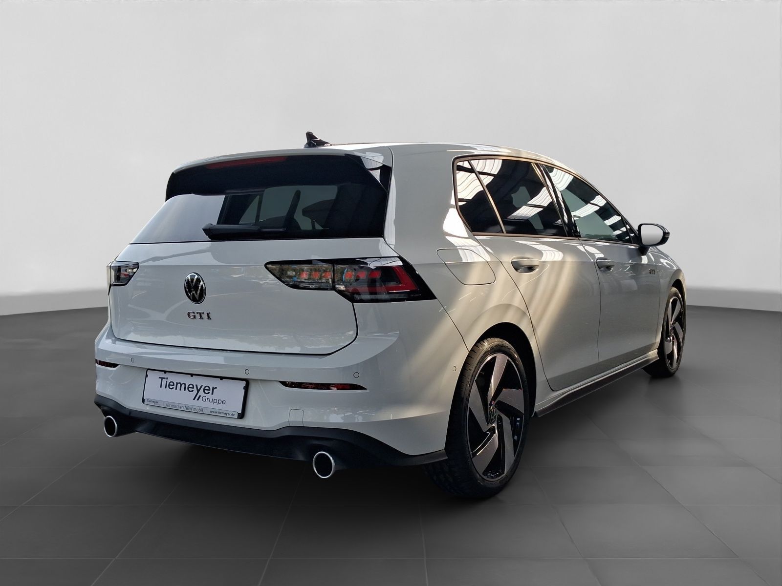 Volkswagen Golf GTI BLACK IQ.LIGHT ASSIST HuD H K foto 3