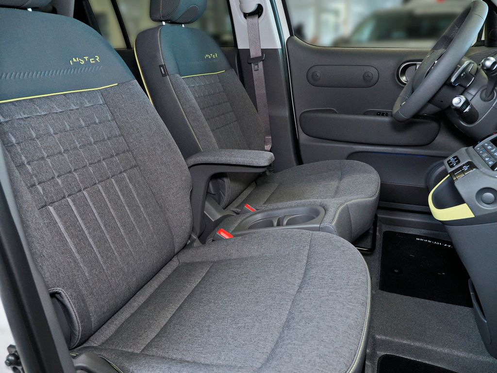 Fahrzeugabbildung Hyundai INSTER Cross EV Elektro-Komfort-Paket
