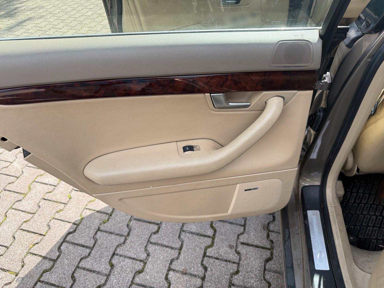 Audi A4 2007 — photo 13