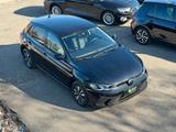 Volkswagen Polo MOVE 1.0 TSI LED NAVI KAM SHZ CARPLAY VIRT - Volkswagen Polo: mit Klimaanlage