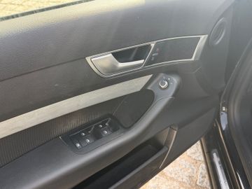 Audi A6 - 6