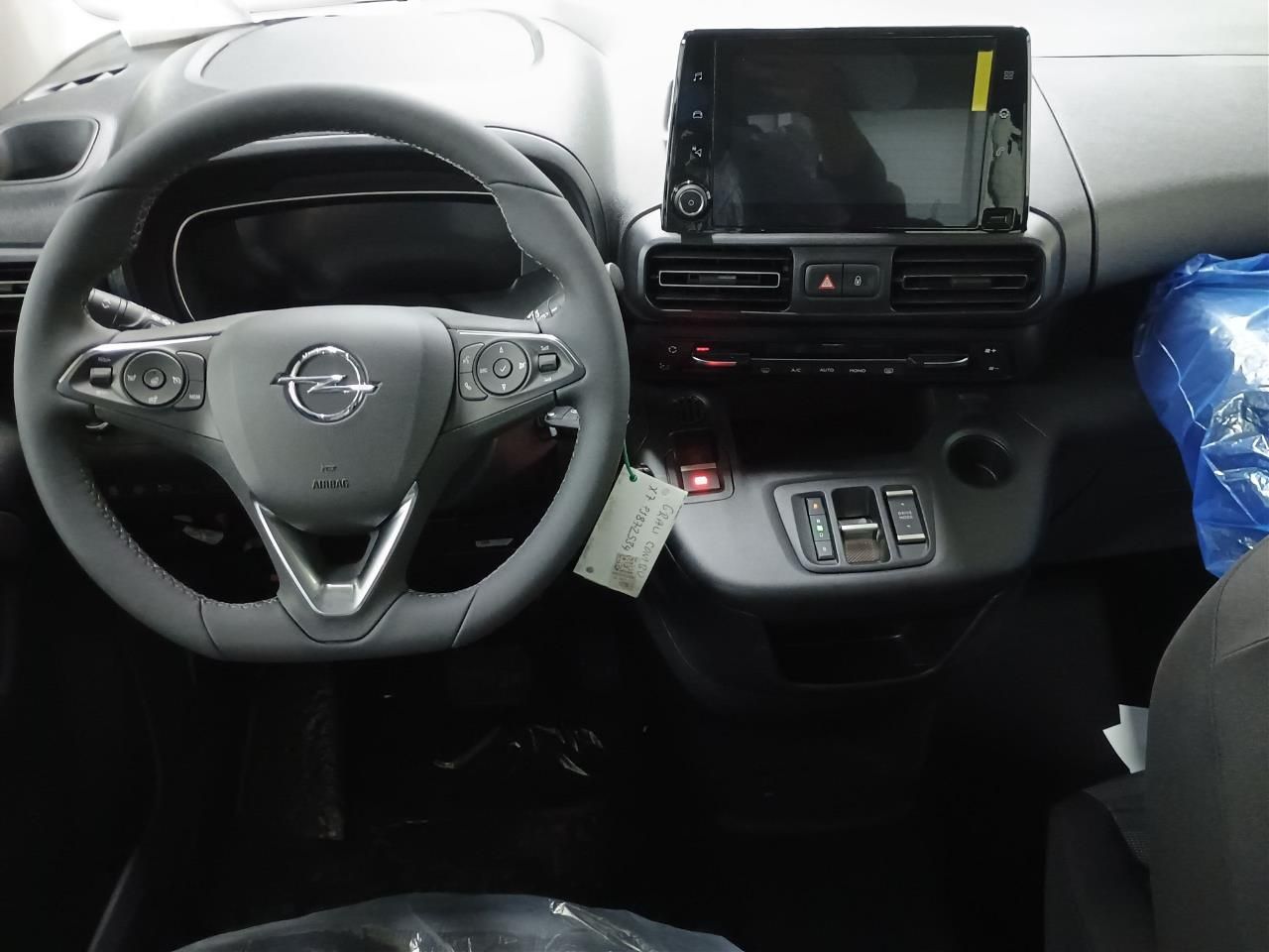 Fahrzeugabbildung Opel Combo-e Life Ultimate 100KW