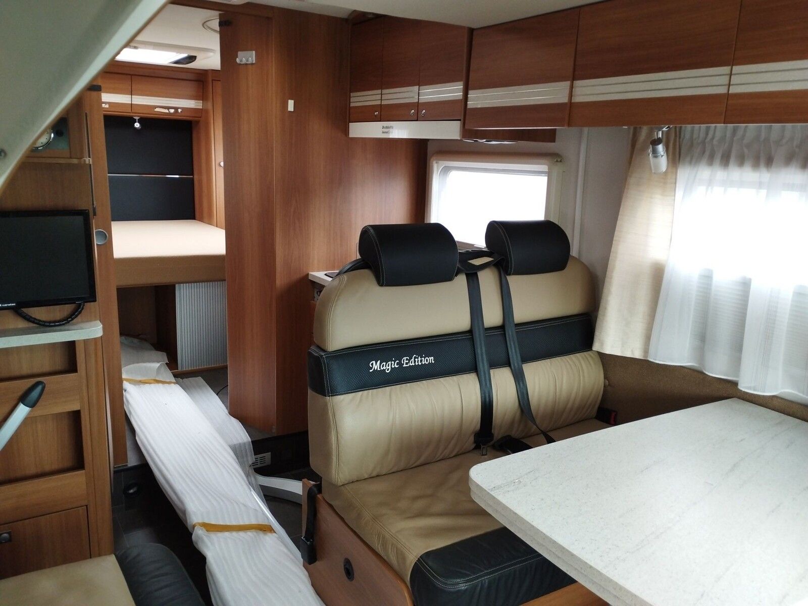 Fahrzeugabbildung Dethleffs Magic Edition T7151-4 DBM SAT,Solar,TV,Dachklima