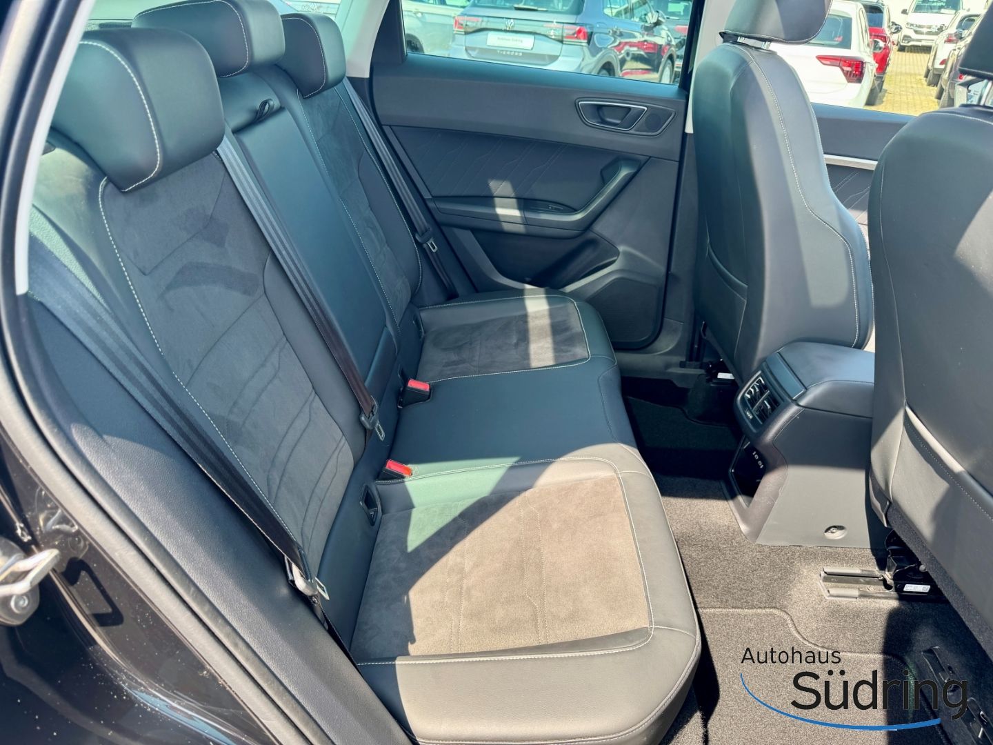 Ateca 2,0 TDI Xperience 4Drive DSG AHK Panodach