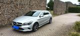 Mercedes-Benz Top gepflegt, AHK 2Hnd, 73kkm - silberne Mercedes-Benz CLA 180 Shooting Brake