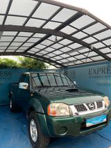 Nissan Navara D22 King Cab 2.5 Diesel KLIMA SHZ AHK 4X4 - gebrauchte Nissan Navara aus dem Jahr 2005