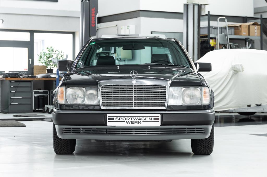 Mercedes-Benz CE 230