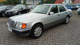Mercedes-Benz 230 E  Mopf1 - Mercedes-Benz 230 aus 1992